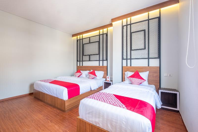 Oyo 944 Doorman Hotel Bandung